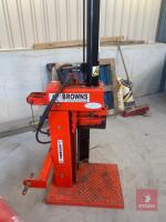 BROWNS HYDRAULIC LOG SPLITTER