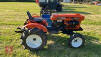 KUBOTA B7001 4WD COMPACT TRACTOR