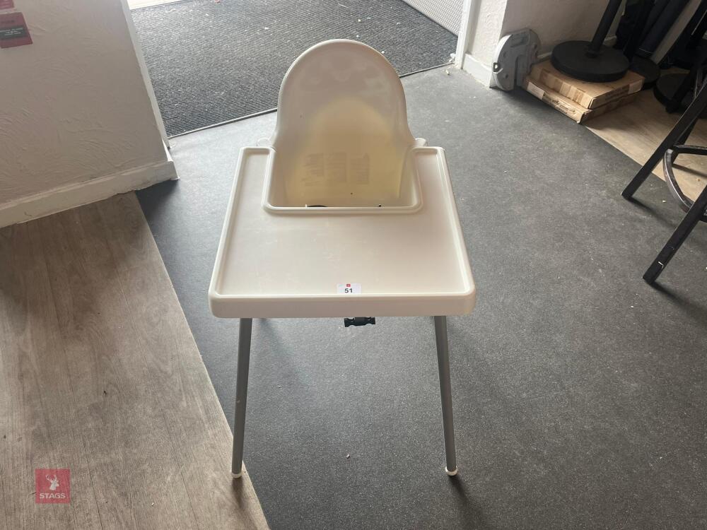 CHILDS HIGH CHAIR