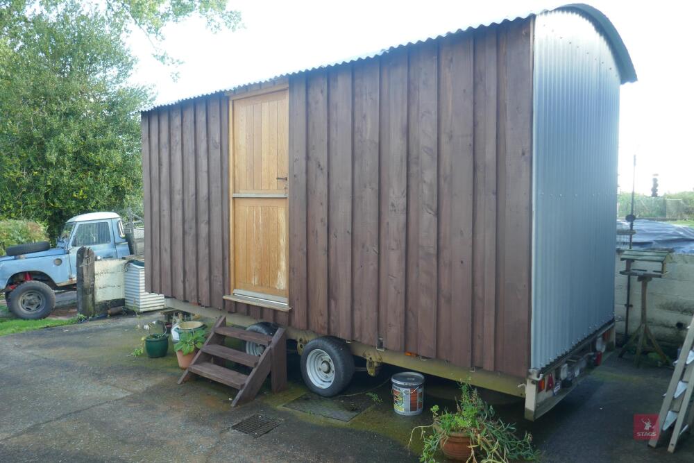 16' X 7' SHEPHERDS HUT