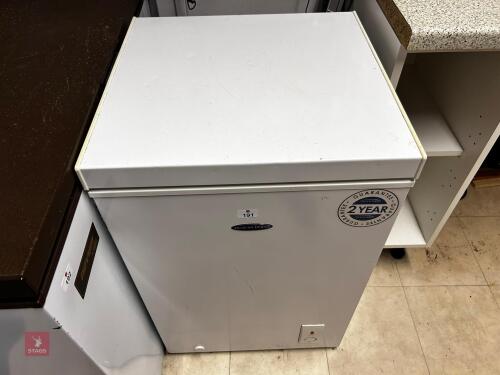 ICE KING SMALL CHEST FREEZER