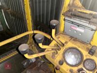 1976 NEW HOLLAND 1520 COMBINE - 28