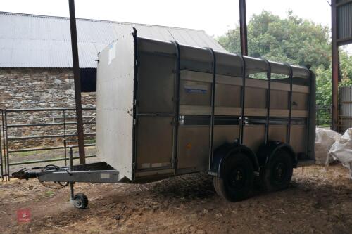 IFOR WILLIAMS LIVESTOCK TRAILER