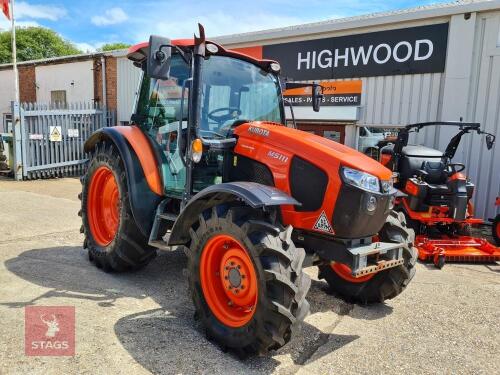 2018 KUBOTA M5111 4WD TRACTOR