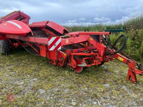 2001 GRIMME GZ1700 POTATO HARVESTER