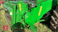 2005 JOHN DEERE 9560L COMBINE - 17