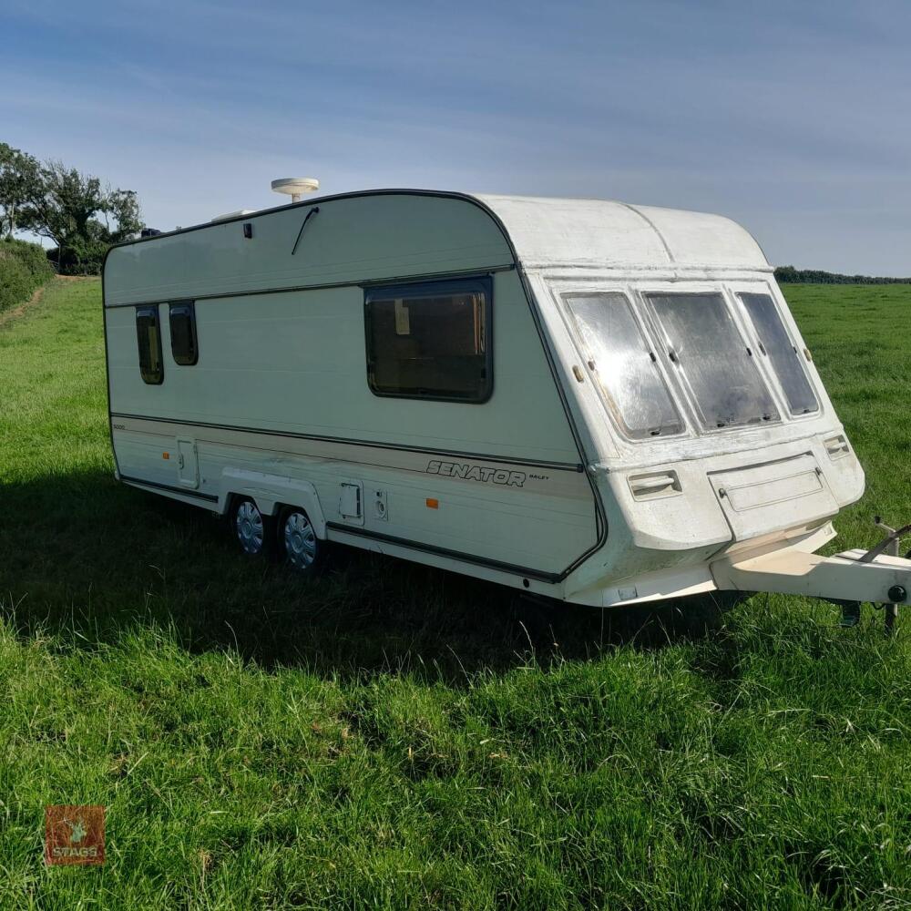 BAILEY SENATOR 5000 CARAVAN