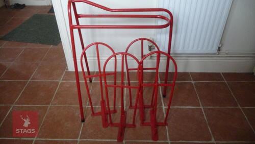 FREE STANDING SADDLE RACK