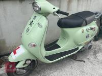 2004 PIAGGIO VESPA 125CC MOPED