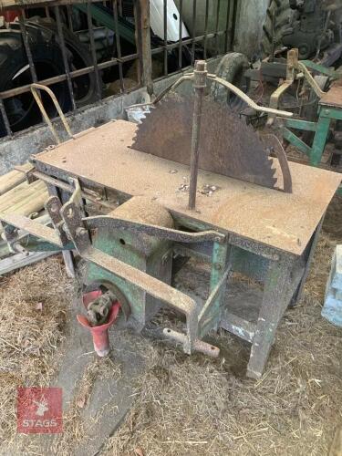 HUXTABLE PTO SAW BENCH (S/R)