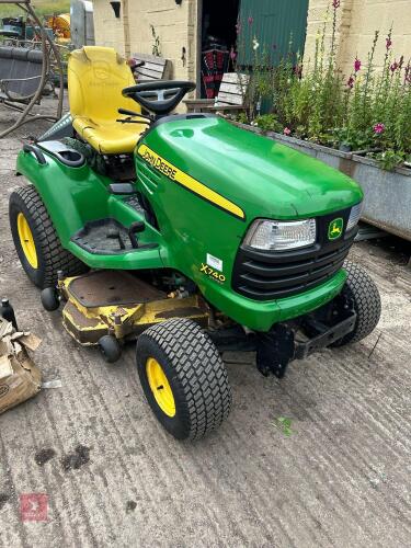 2009 JOHN DEERE X740 RIDE ON MOWER