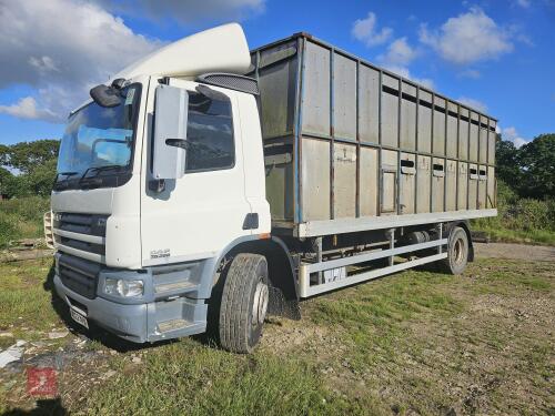 2013 DAF CF75.360 CATTLE LORRY