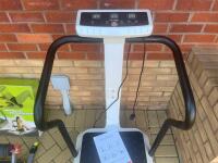 REVIBER PLUS VIBRATION EXERCISE PLATE - 4