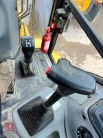 NEW HOLLAND LB110B TURBO WHEEL DIGGER - 27