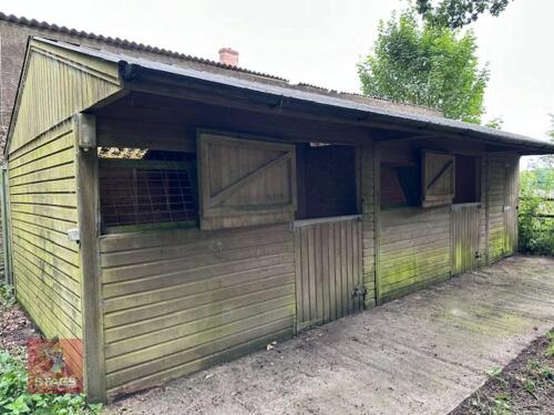 2 12 X 12 STABLES AND TACK ROOM