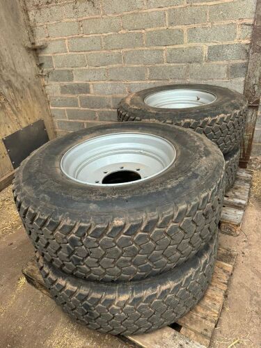 4 X 400R-60-22.5 WHEELS & TYRES