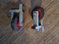 2 IAE BOLT ON WHEEL SUPPORTS