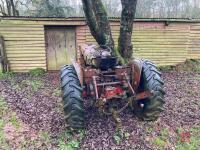 DAVID BROWN 880 VINTAGE 2WD TRACTOR - 3