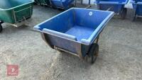 SUPER TIPPER 250 BLUE WHEELBARROW - 2