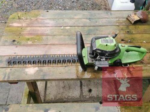 PETROL HEDGE TRIMMER (S/R)