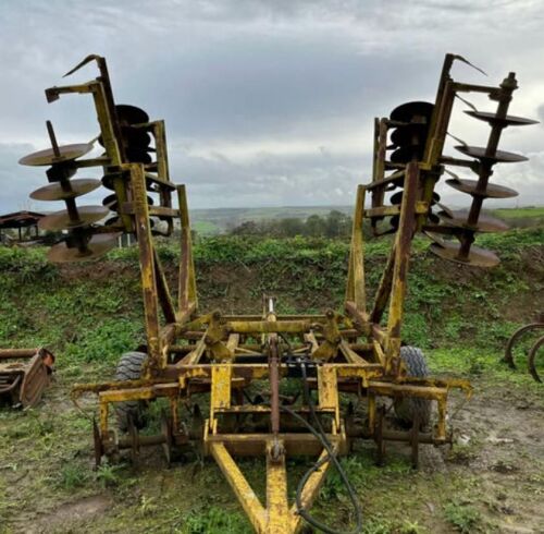 6 METRE HYDRAULIC FOLDING DISC HARROWS