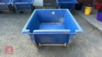 SUPER TIPPER 250 BLUE WHEELBARROW - 2