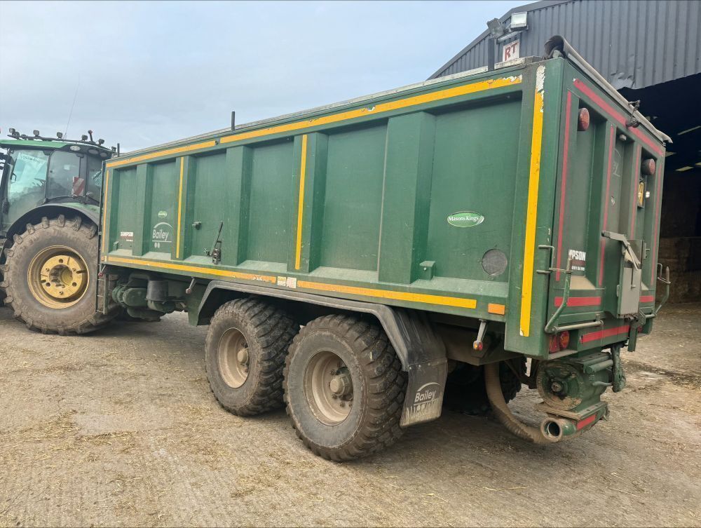 BAILEY TB16 BLOWER TRAILER
