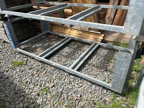 LARGE 2.7M X 1.3M GALVANISED STILLAGE