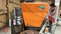 MAYER 2070 POTTING MACHINE - 12