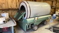 GREGOIRE M4 MOBILE DRUM COMPOST MIXER - 2