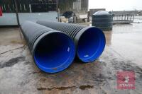 2 LARGE PLASTIC POLYPIPES - 8
