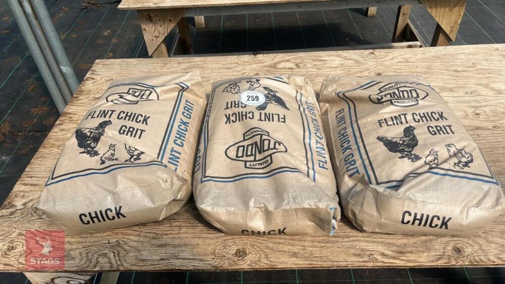 3 BAGS OF FLINT CHICK GRIT