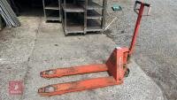 LOGITRONS PALLET TRUCK - 2