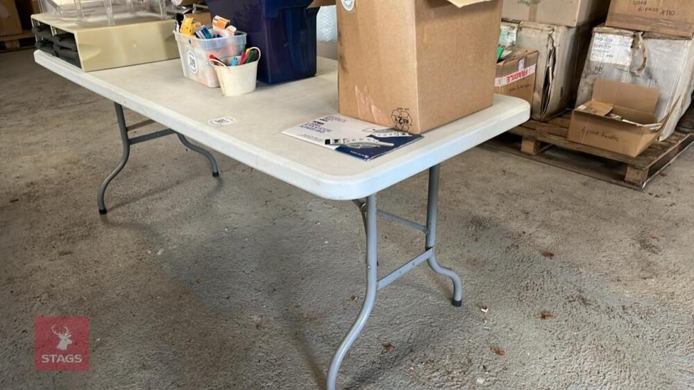 6'X2'6 HEAVY DUTY PLASTIC FOLDING TABLE"