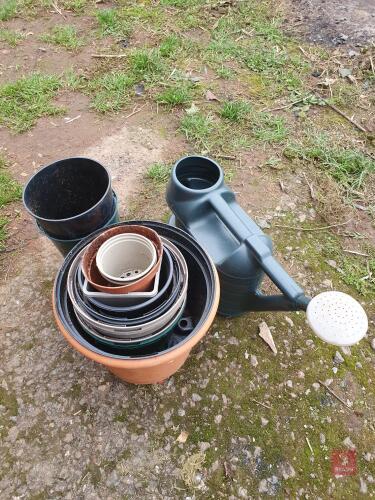 WATERING CAN & PLANT POTS