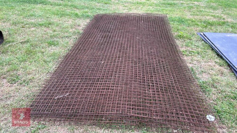 6 X 12' X 6'4'' WELD MESH SHEETS