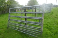 3 IAE 8' GALVANISED CATTLE HURDLES - 2