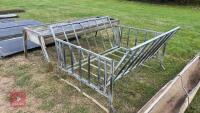 CRADLE BALE FEEDER