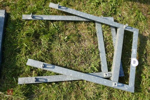 2 GALVANISED SHEEP FEEDER FRAMES (100)