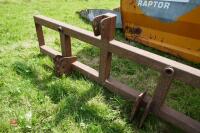 HEAVY DUTY TWIN BALE SPIKE - 6