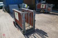 MOBILE SHEARWELL SHEEP EID WEIGH CRATE - 5