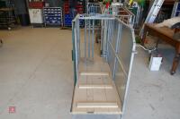 SHEARWELL DOCKING/SCANNING CRATE (5) - 9