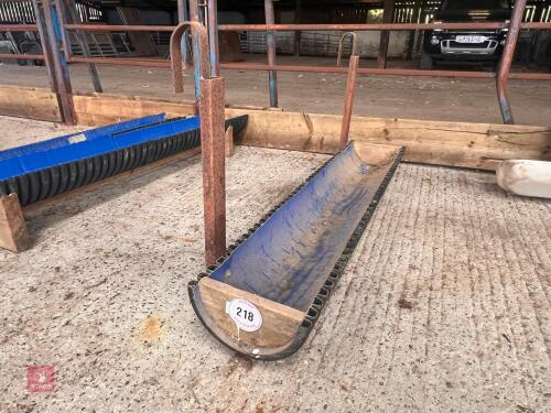 4'4'' HOOK-OVER FEED TROUGH (218)