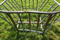 GALV SHEEP ROUND BALE CRADLE (50) - 7