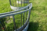 GALVANISED SHEEP ROUND FEEDER (68) - 3