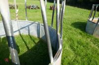 HEAVY DUTY CATTLE ROUND FEEDER (71) - 7