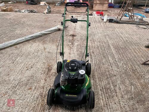 JOHN DEERE 850 IC SERIES LAWNMOWER