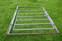 1 IAE 5'2" GALVANISED LOADING GATE - 4