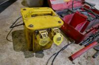 HILTI 110V TE60 BREAKER & DRILL - 4