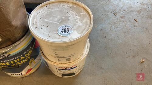 2 TUBS OF LEYLAND WHITE MATT PAINT